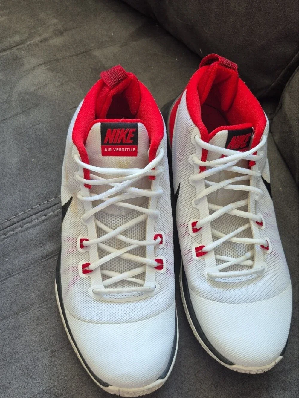 Nike Men’s White & Red Air Versatile Athletic Shoes
